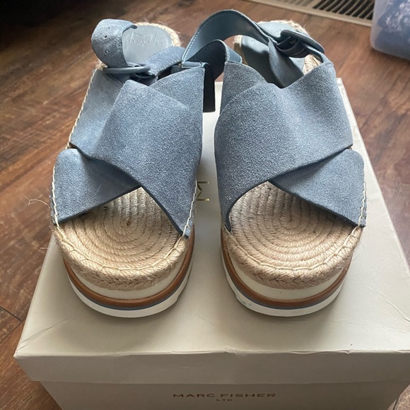 Marc Fisher espadrilles - Picture 1 of 4
